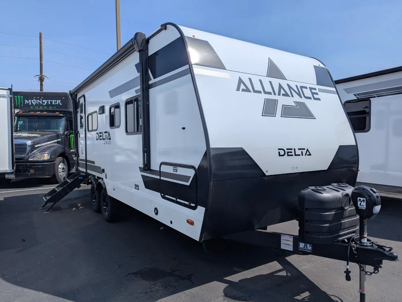 2026 Alliance RV Delta ML206 - Photo 2