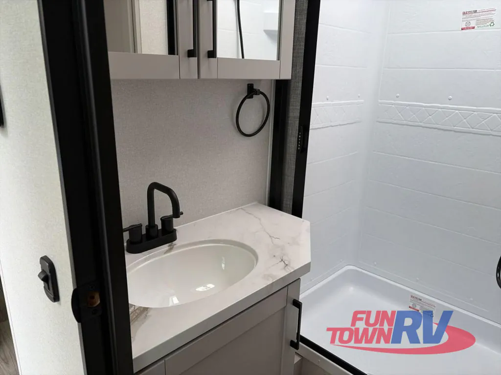 2026 Jayco Jay Feather 29QBH, Photos photo 16