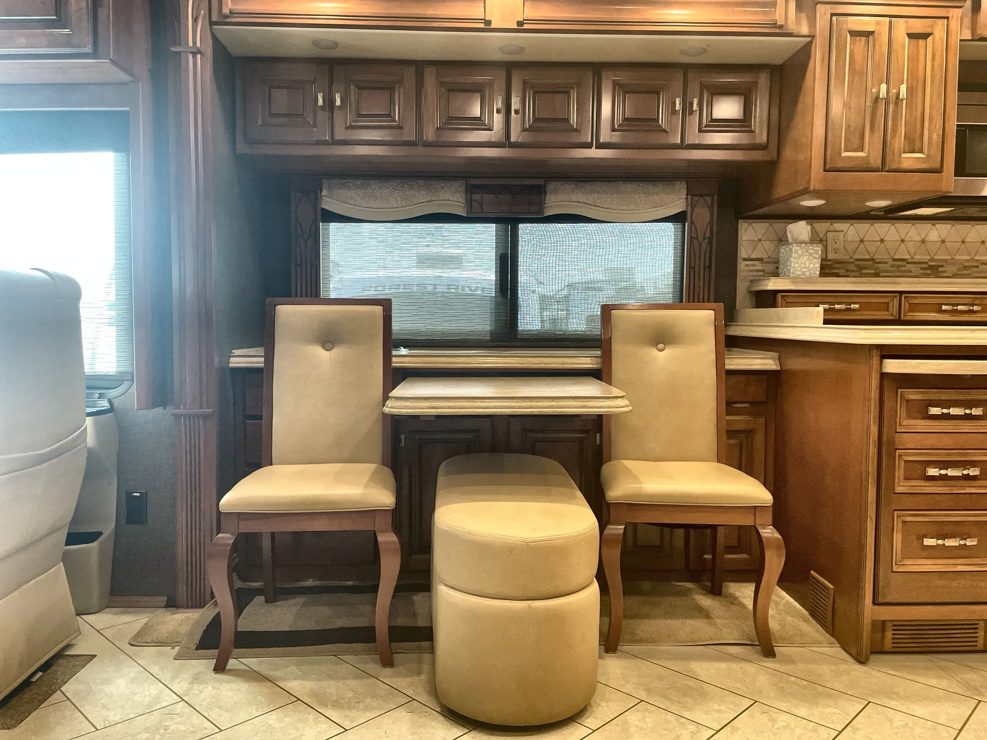 2016 Tiffin Allegro Bus 37 AP — living area main