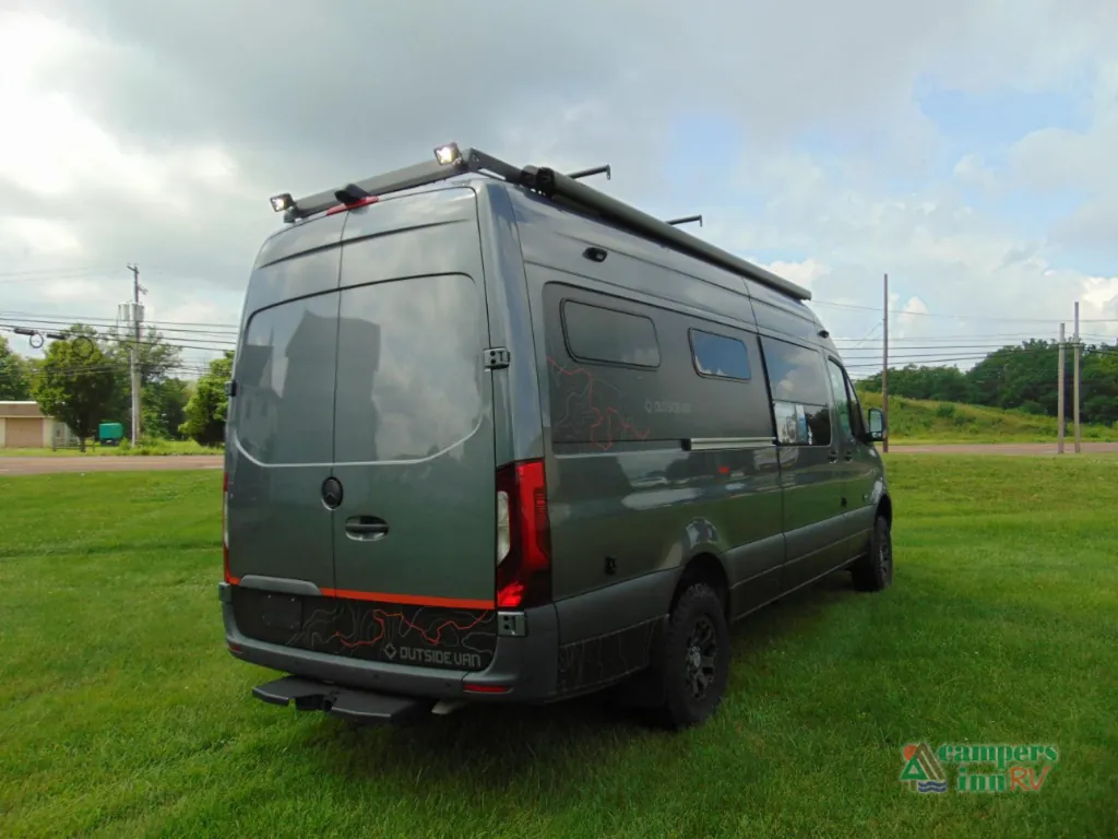 2024 Outside Van Approach 170, Photos photo 5
