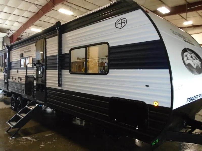 2026 Forest River Cherokee Grey Wolf 28RRT - Photo 2