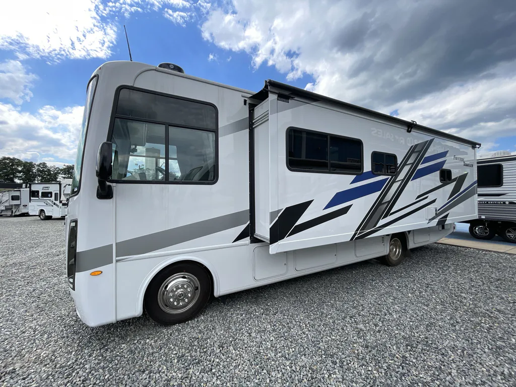 2026 Thor Motor Coach Freedom Traveler A29, Photos photo 8