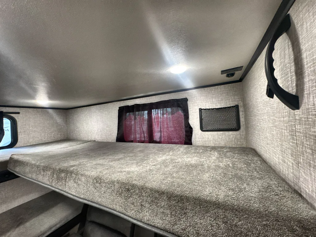 2025 Jayco Jay Feather 29QBH, Photos photo 26