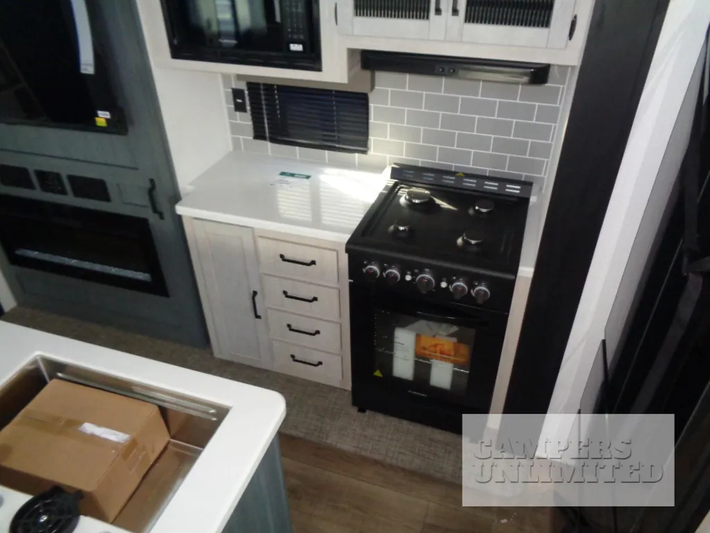 2026 Forest River Puma Vista 421LFT, Photos photo 12
