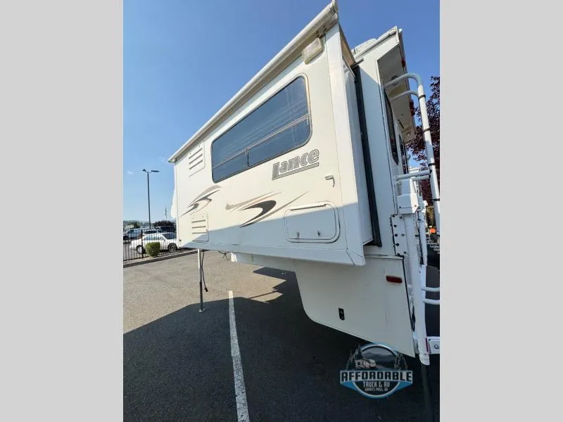 2006 Lance Lance Used   1181 CAMPER - Photo 2