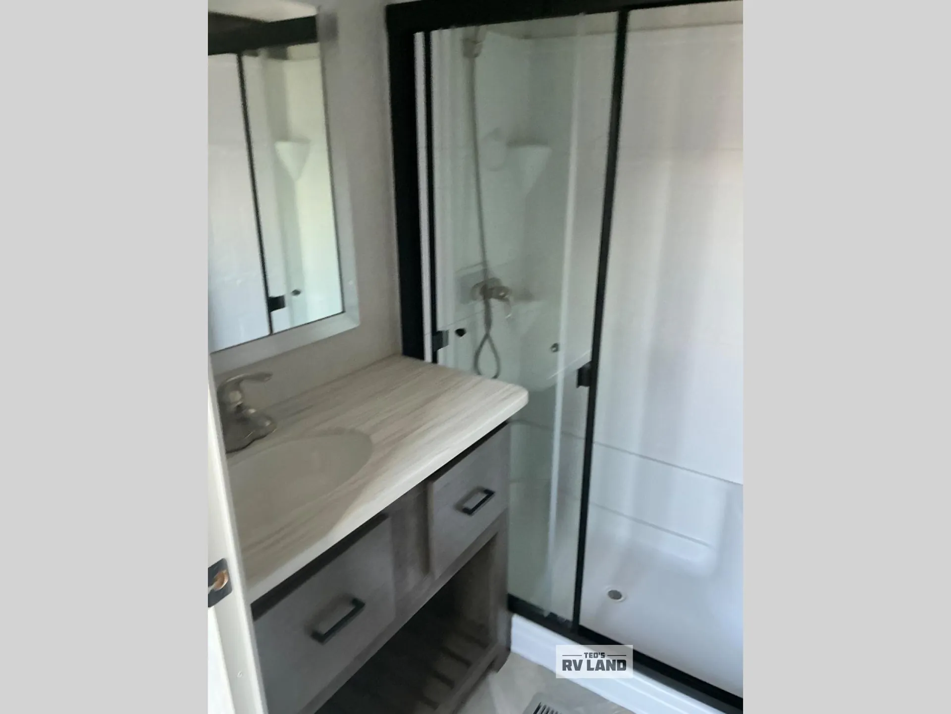 2022 Forest River Salem Grand Villa 42DL — Photo 5