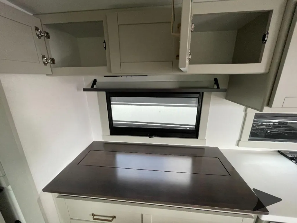2026 Brinkley Model Z 3515, Photos photo 18