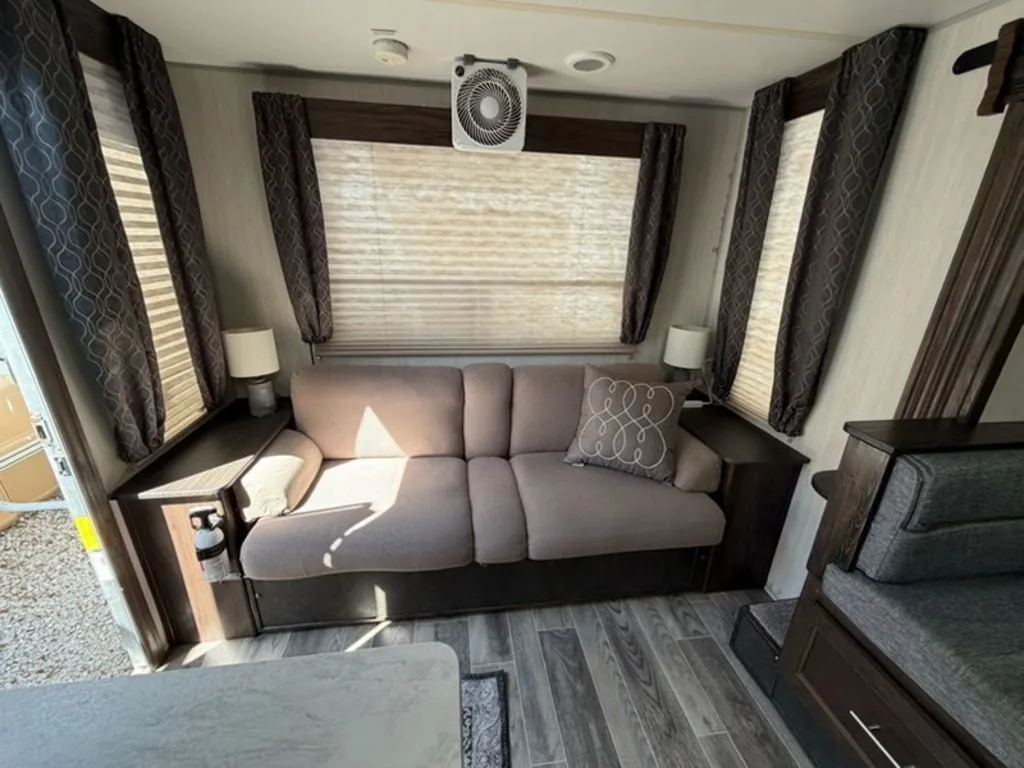 2019 Forest River Cherokee Grey Wolf 23MK - Photo 4
