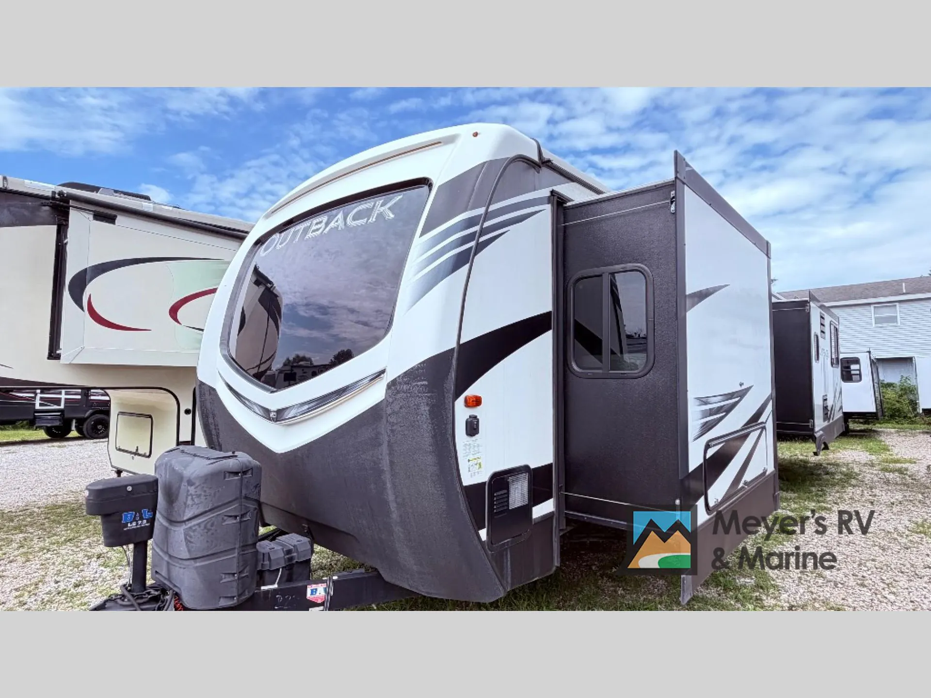 2019 Keystone Outback 341RD dealer photo 1 from Meyer's RV