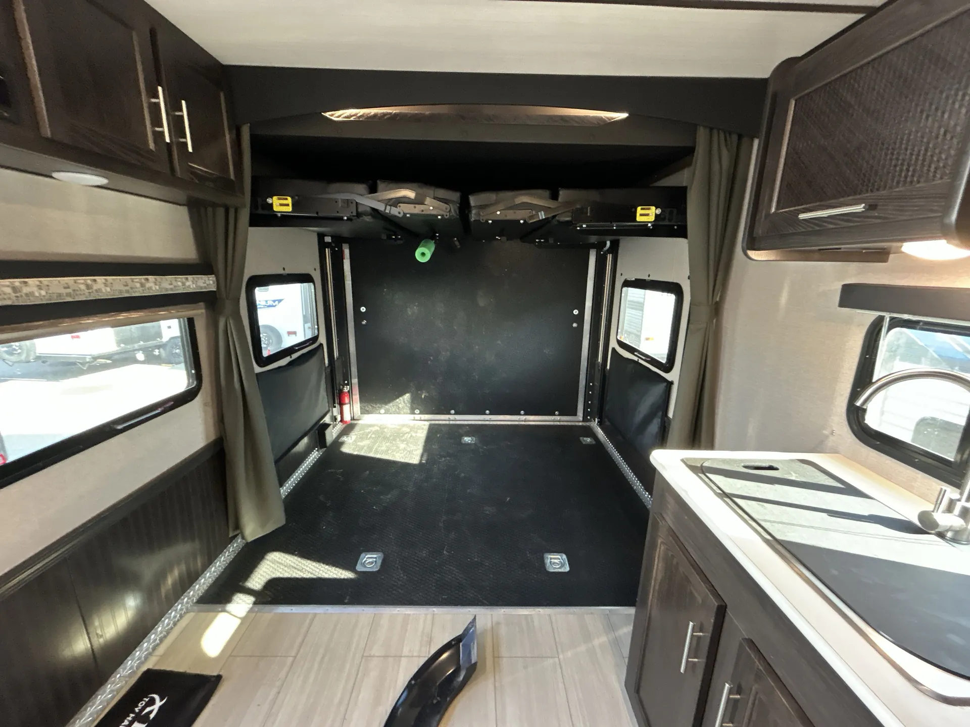 2020 Forest River XLR Hyperlite 19HFS — living area main