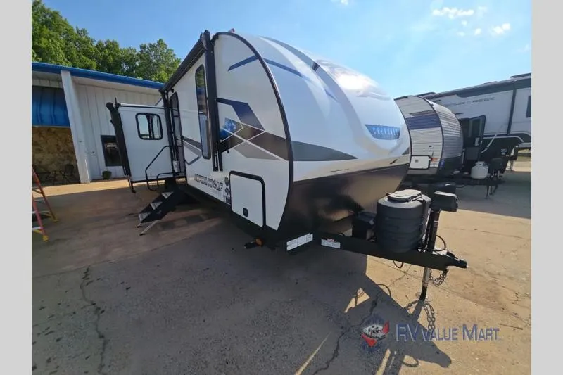 2024 Forest River Cherokee Alpha Wolf 26RL - Photo 3