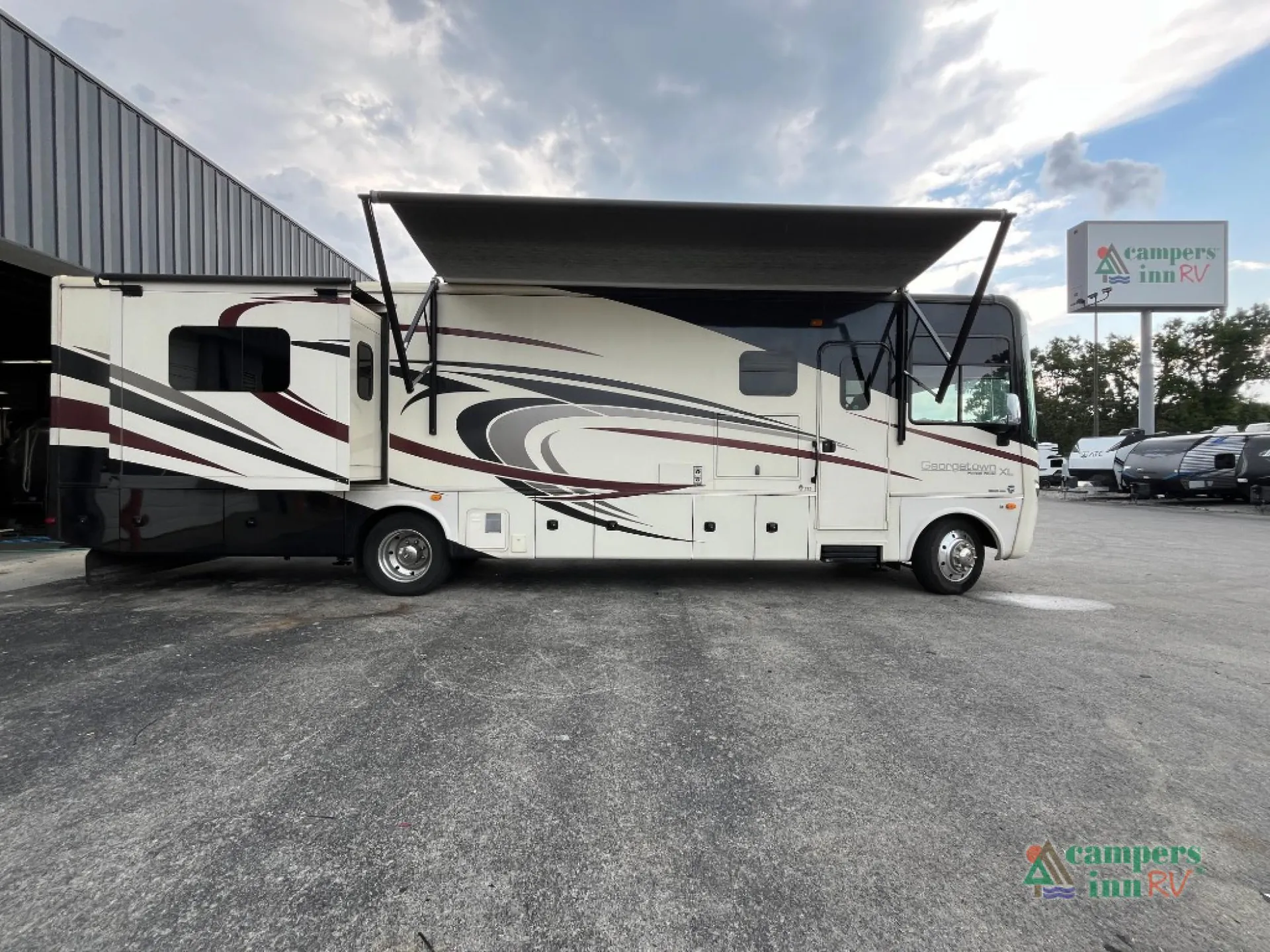 2017 Forest River Georgetown XL 369DS - Photo 3