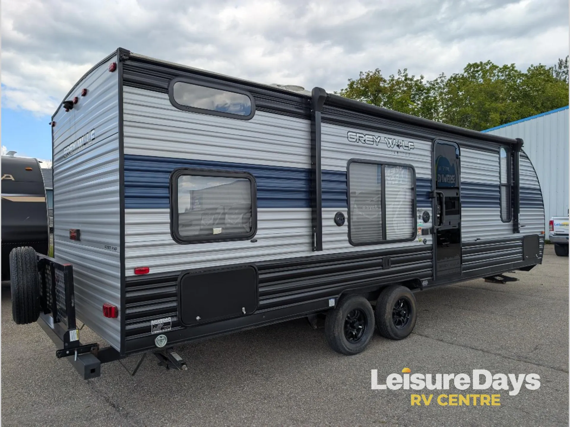 2021 Forest River Cherokee Grey Wolf 26DJSE - Photo 3