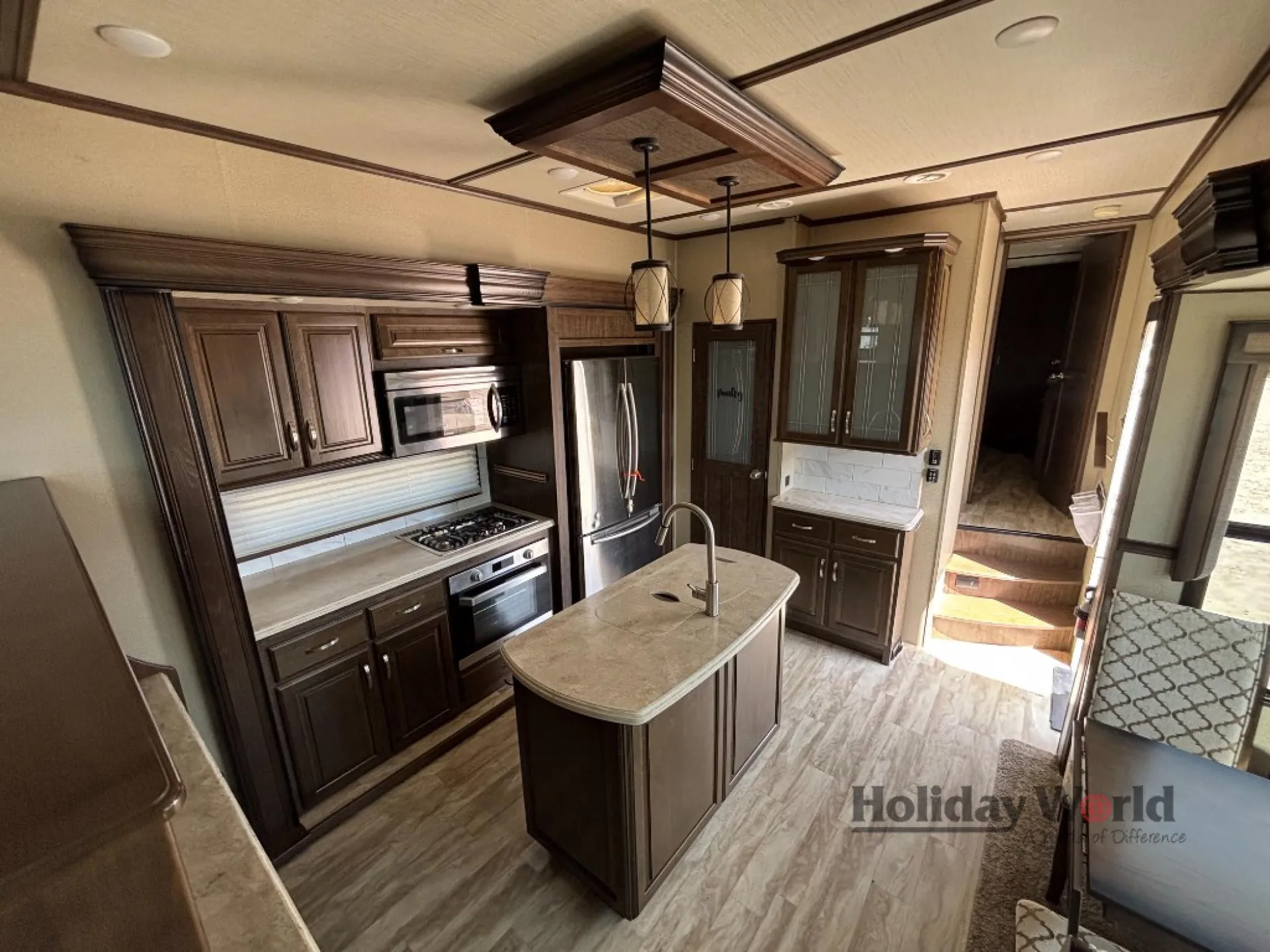 2020 Grand Design Solitude 375RES-R - Photo 3