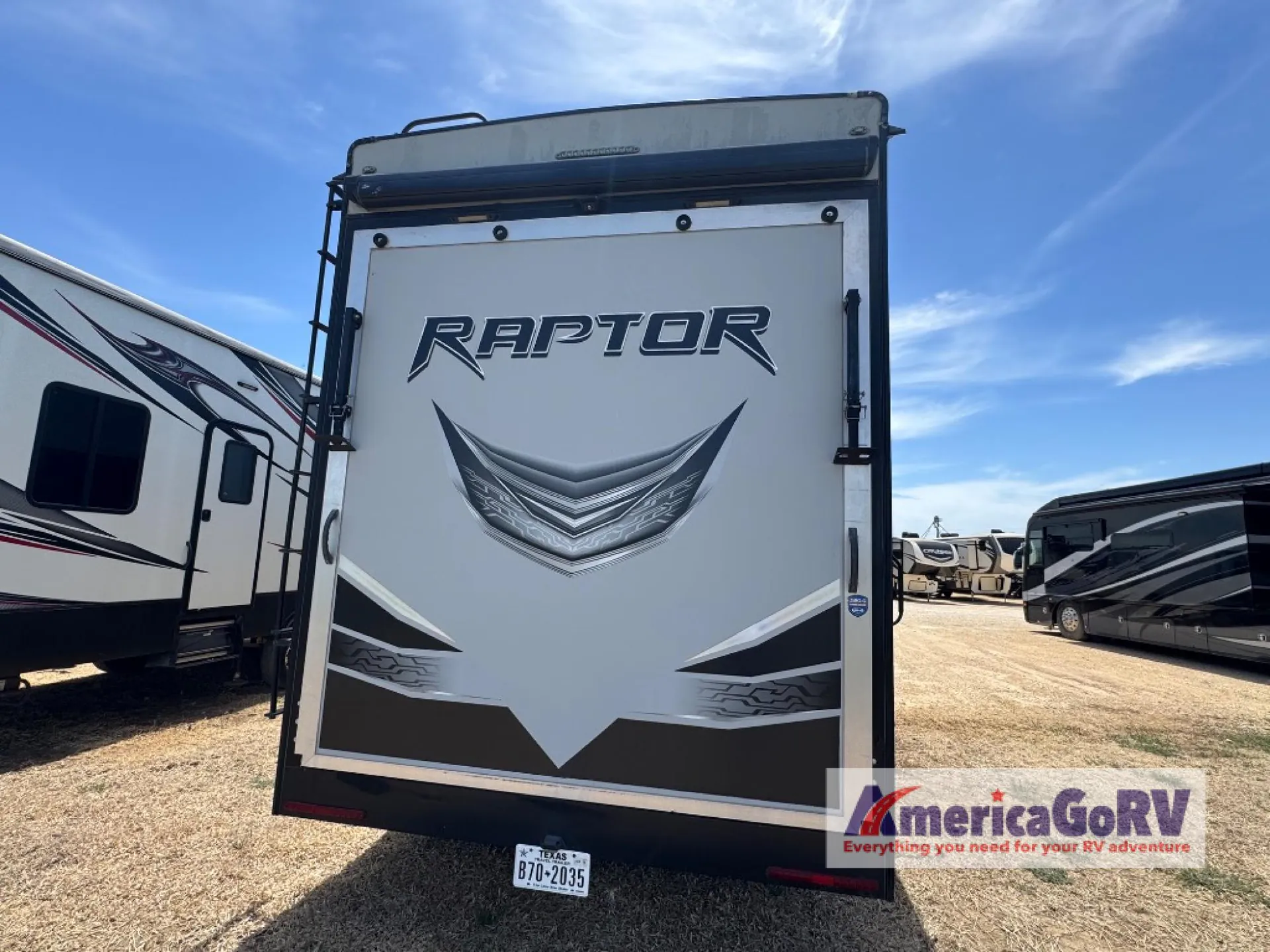 2019 Keystone Raptor 424 - Photo 4