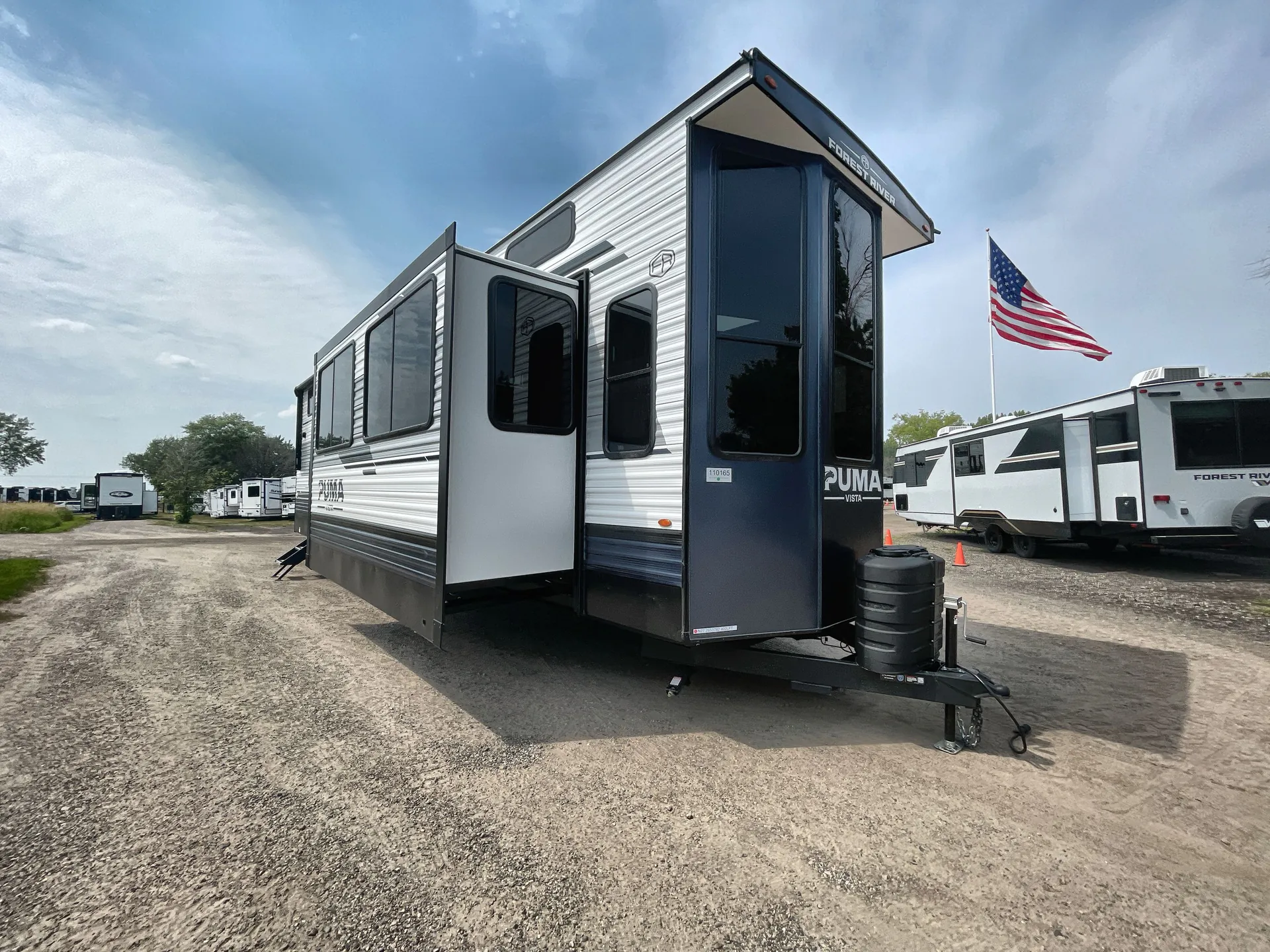 2027 Forest River Puma Vista 402LFT