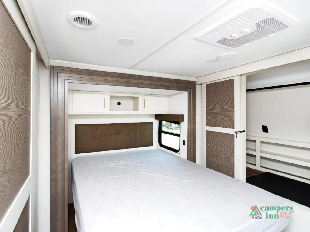 2027 Grand Design Transcend 335BHT, Photos photo 28