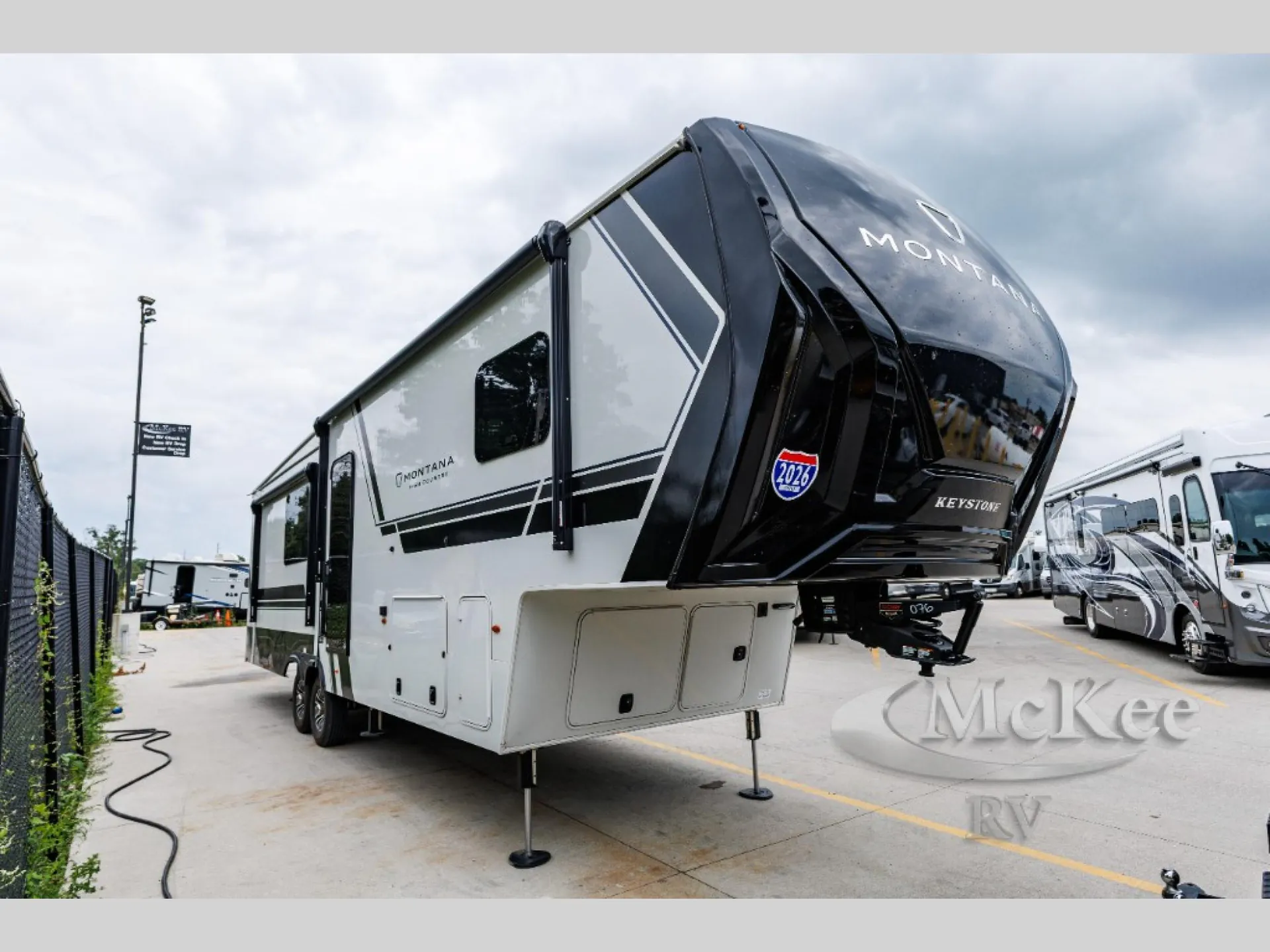 2026 Keystone RV Montana High Country 300RK - Photo 2