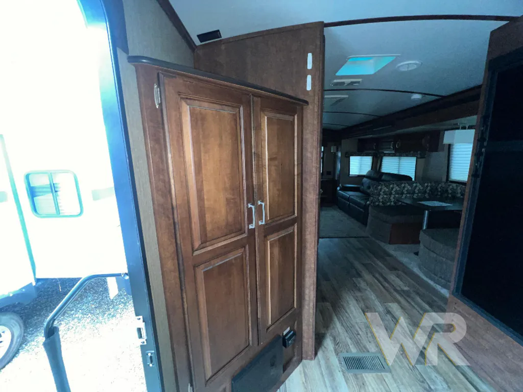 2017 Keystone Outback 298RE, Photos photo 27