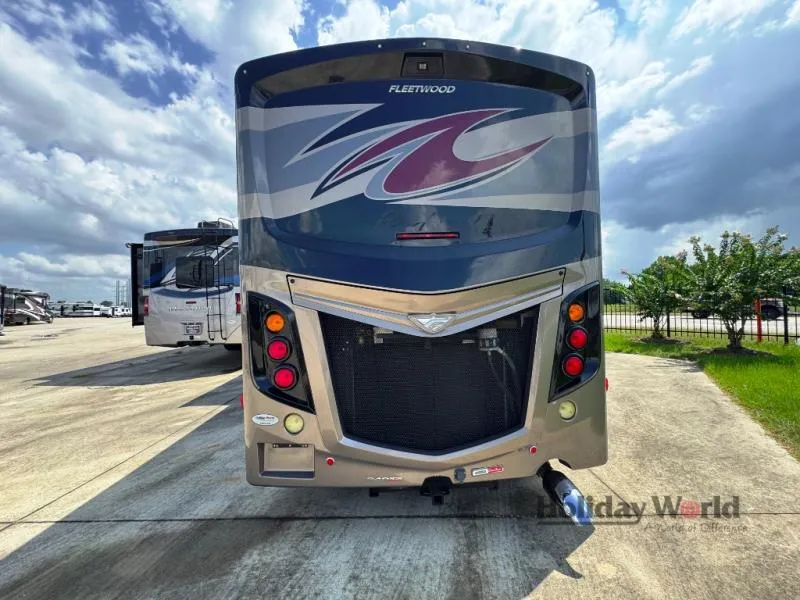 2019 Fleetwood Pace Arrow 36U - Photo 3