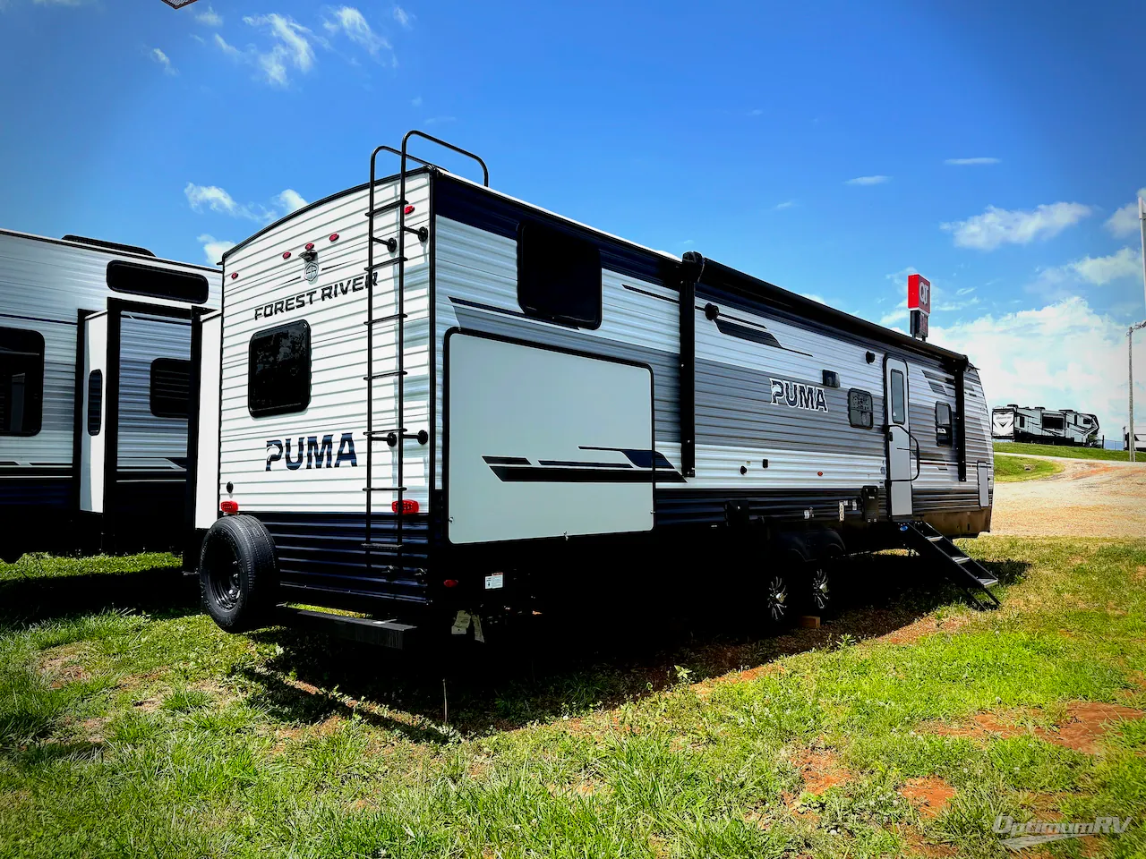 2027 Forest River Puma 32RBFQ - Photo 3