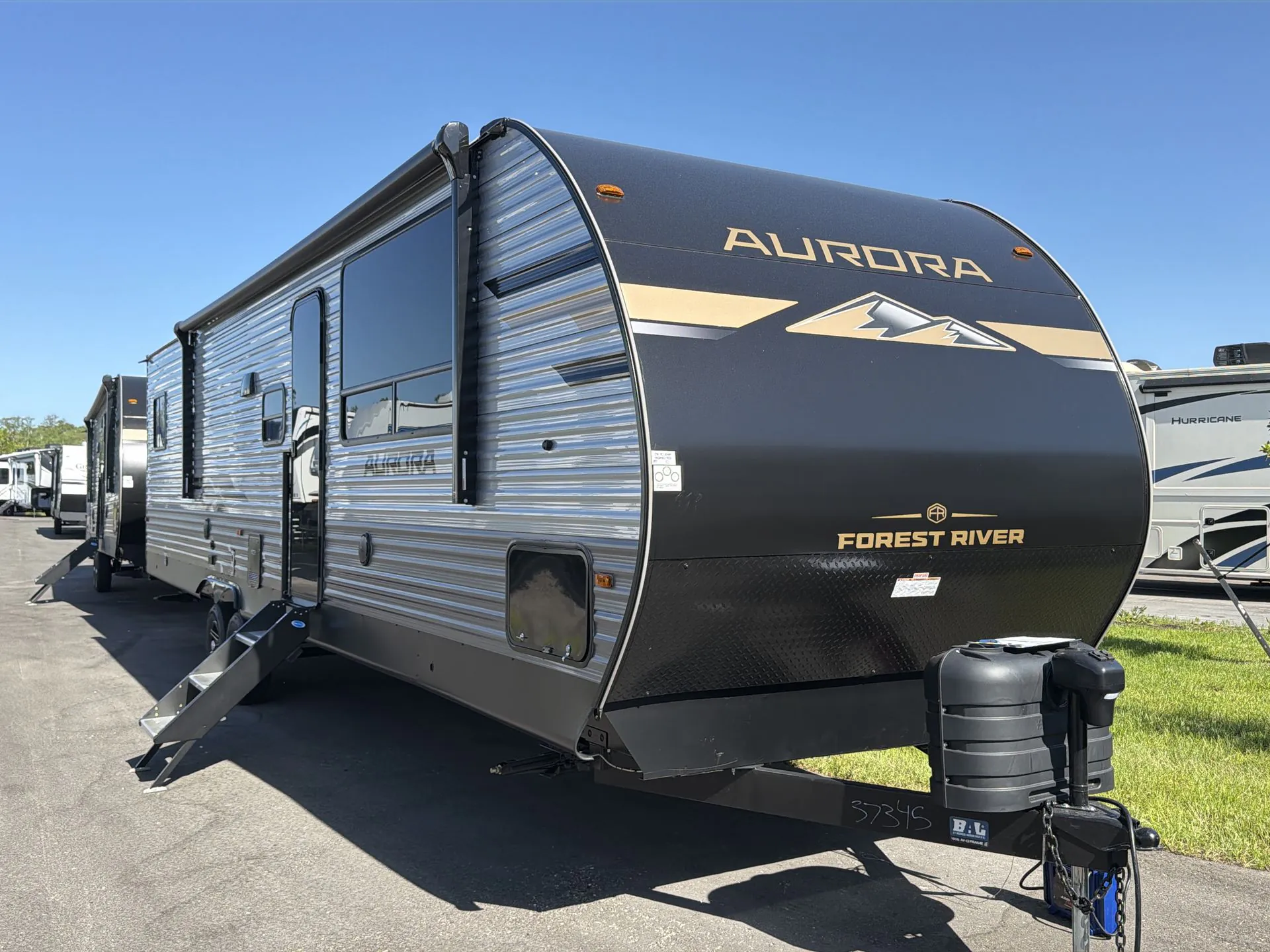 2026 Forest River Aurora 34BHTS 2 QUEEN BEDS