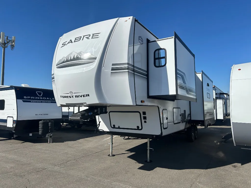 2027 Forest River Sabre 32RL - Photo 4