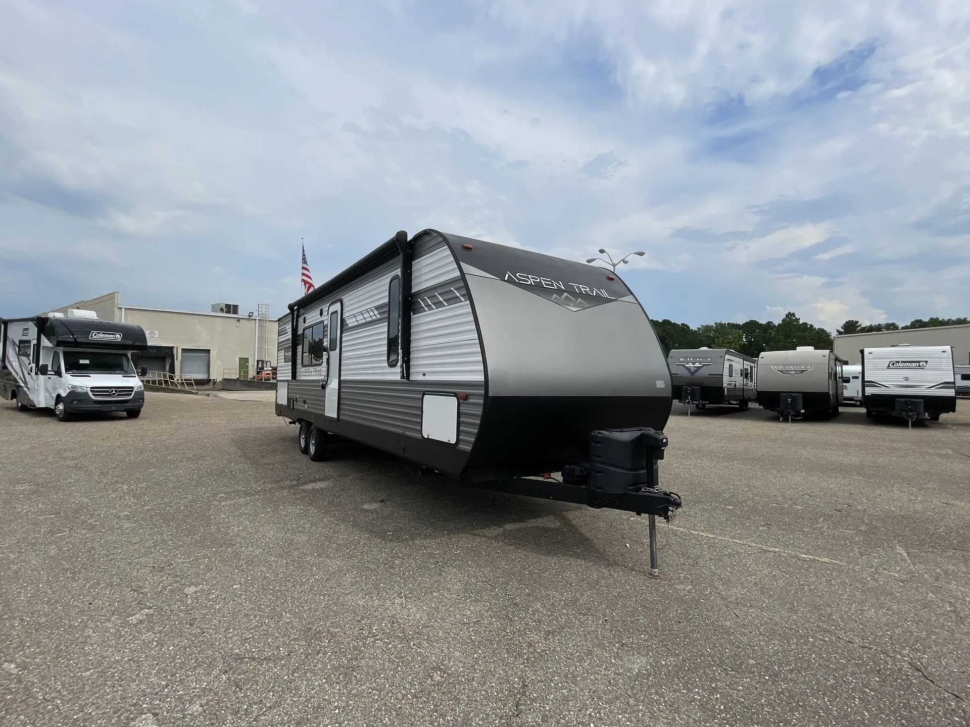 2022 Dutchmen Aspen Trail 2880RKS - Photo 2