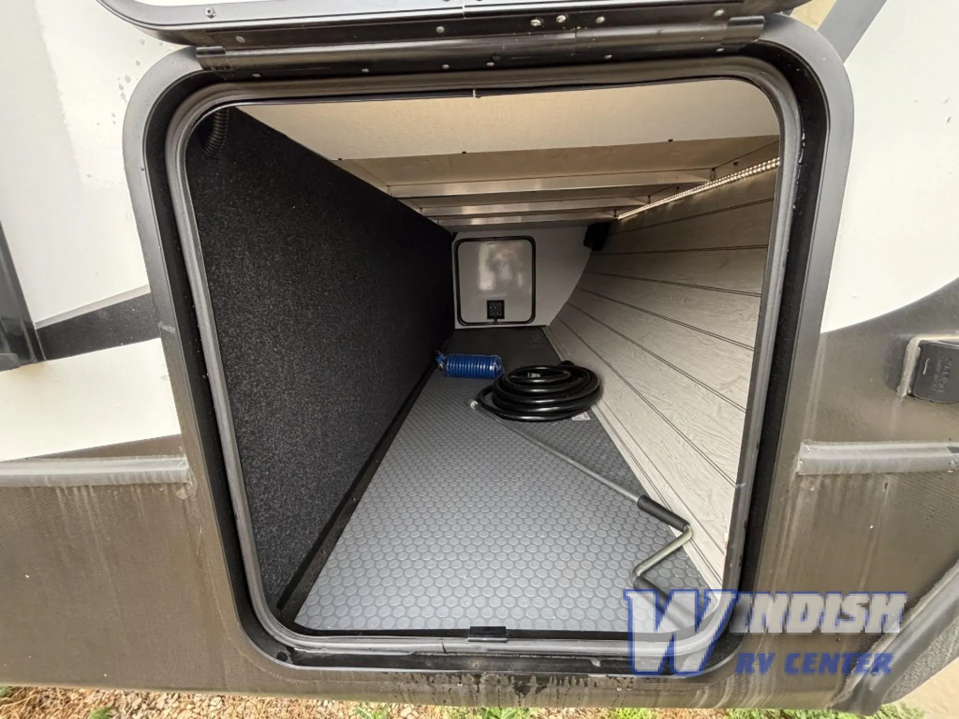 2025 Keystone Outback 212RB - Photo 3
