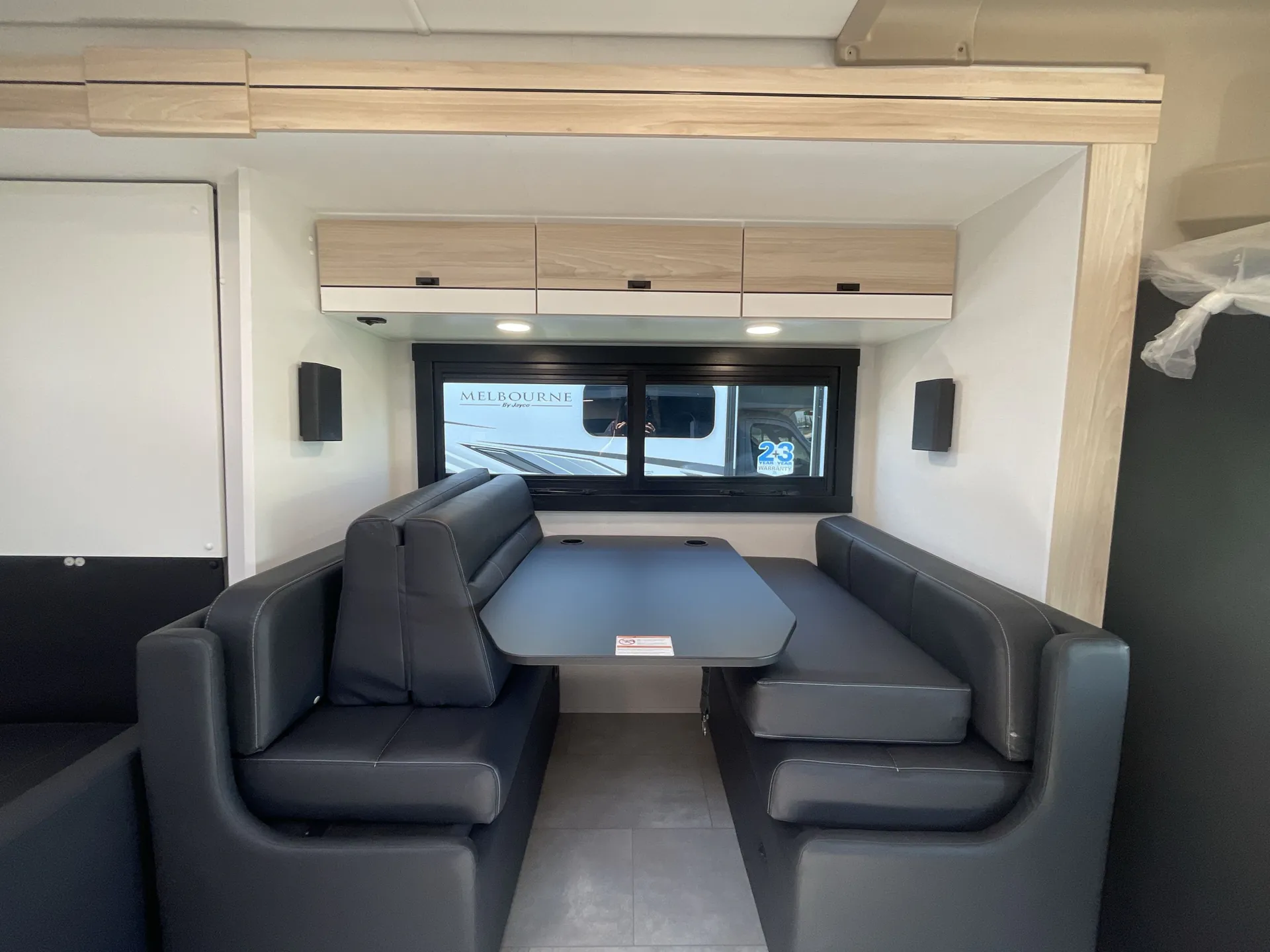 2026 Jayco Melbourne Prestige 25RP - Photo 3