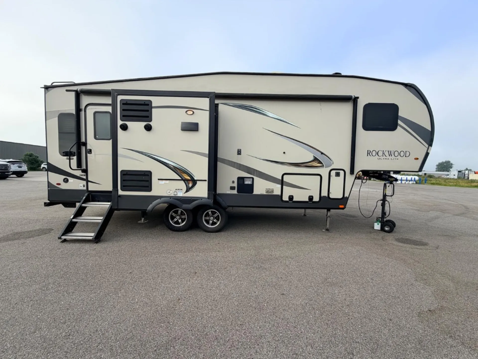 2020 Forest River Rockwood Ultra Lite 2620WS - Photo 2