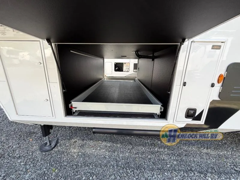 2027 Keystone Montana 3100RL - Photo 4