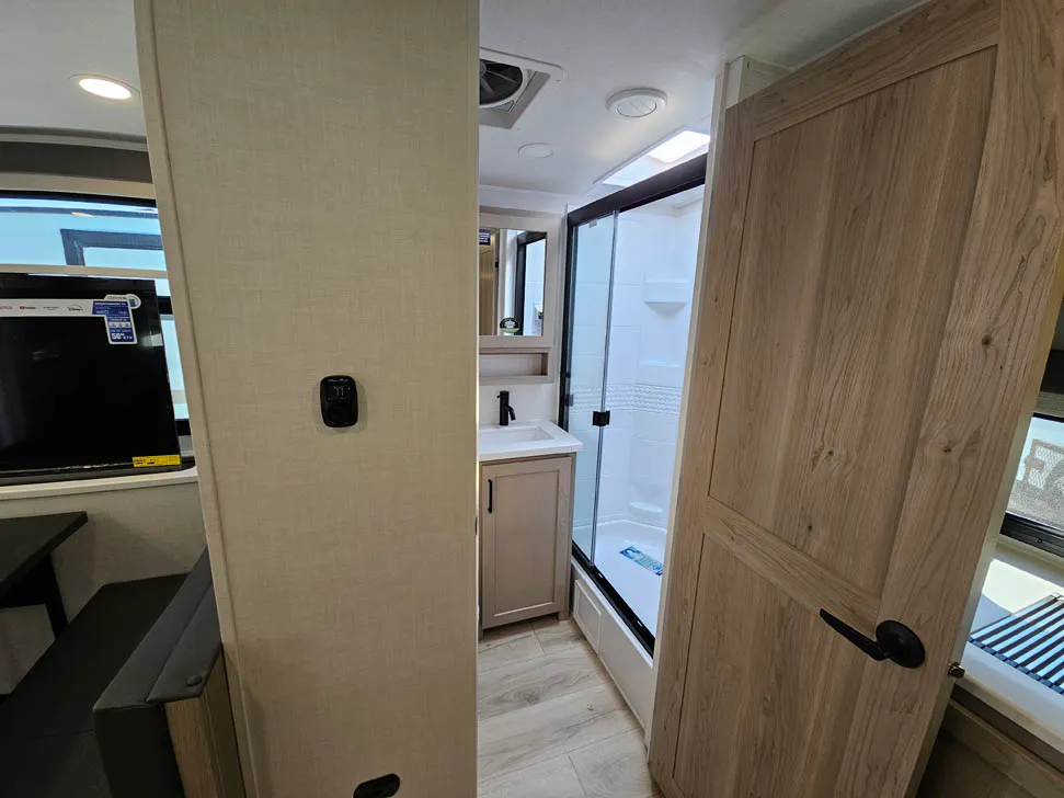 2026 Forest River Flagstaff Micro Lite 25FBD, Photos photo 30