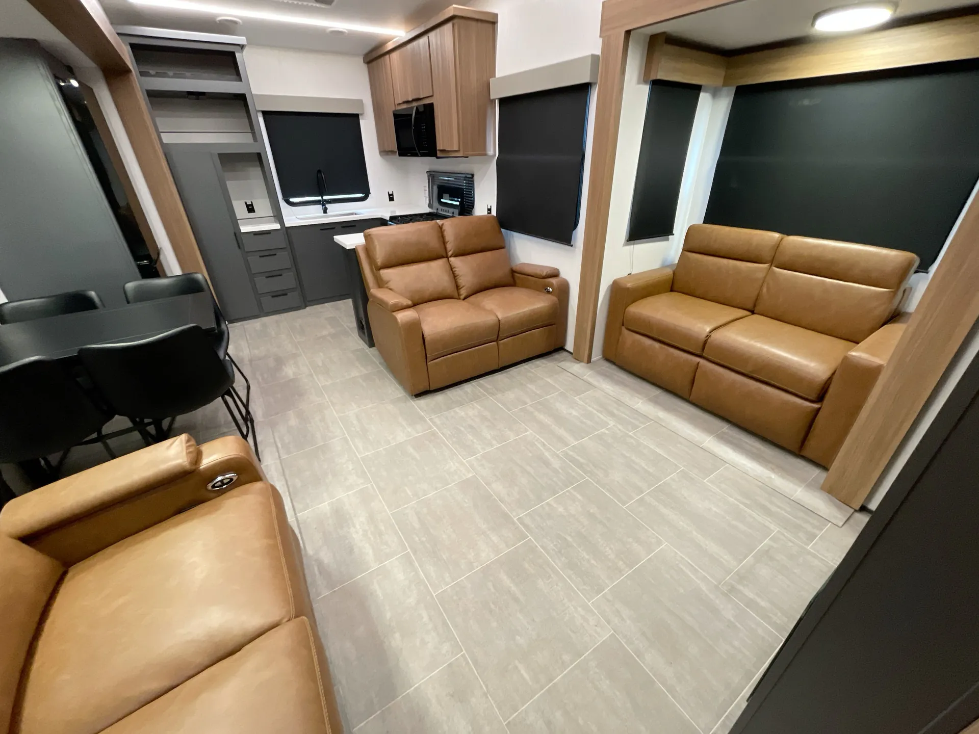 2025 Heartland Corterra CT 3.7 - Photo 3