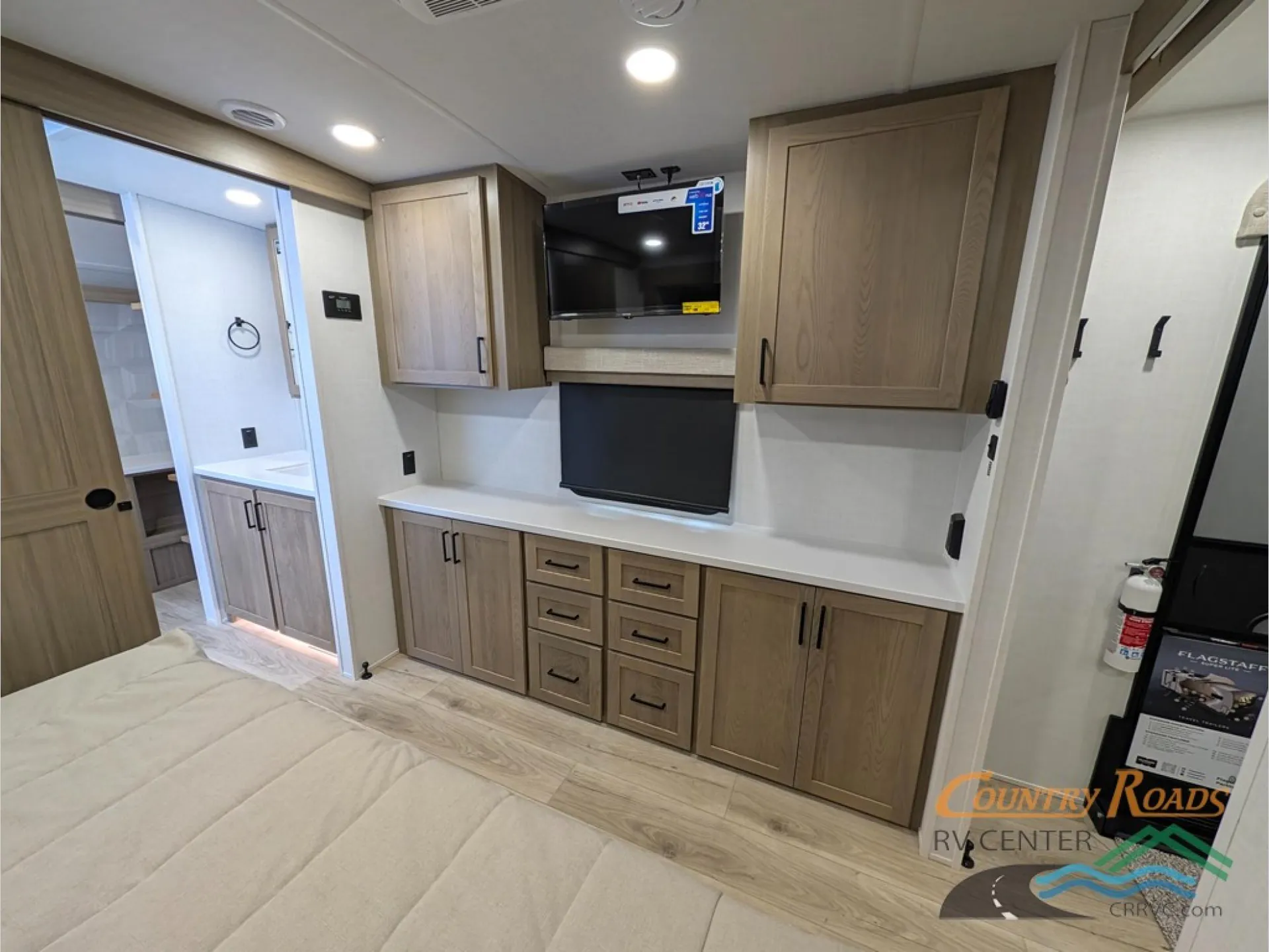 2027 Forest River Flagstaff Super Lite 27RKS - Photo 4