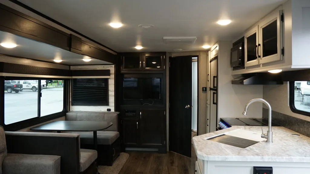2020 Jayco Jay Feather 27RL - Photo 3
