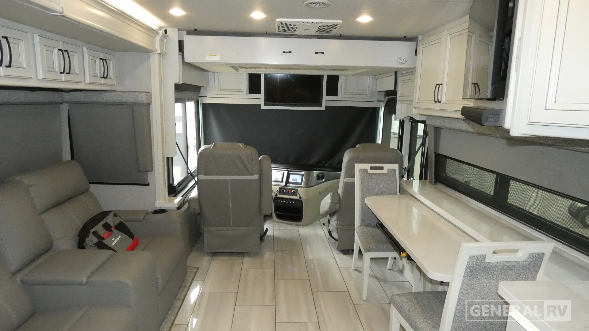 2023 Fleetwood Frontier GTX 39TA dealer photo 4 from General RV