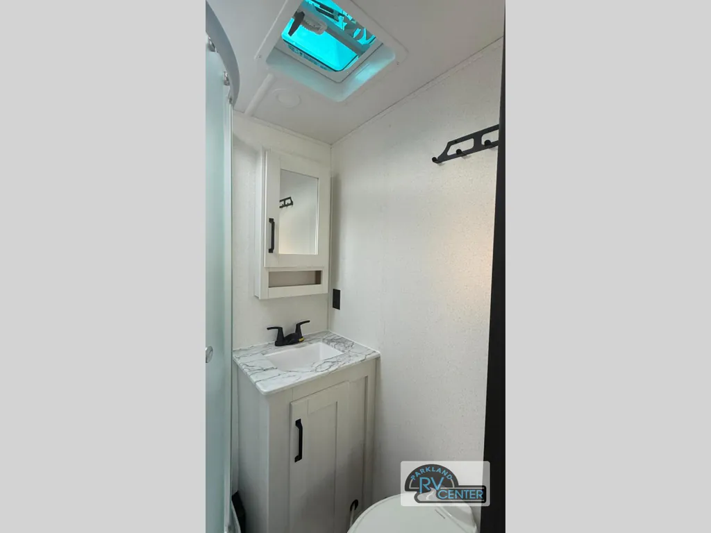 2026 Forest River Solaire 3200TSBH, Photos photo 33