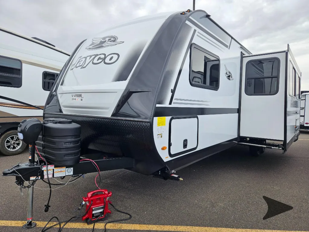 2027 Jayco Jay Feather 29BHB, Photos photo 4