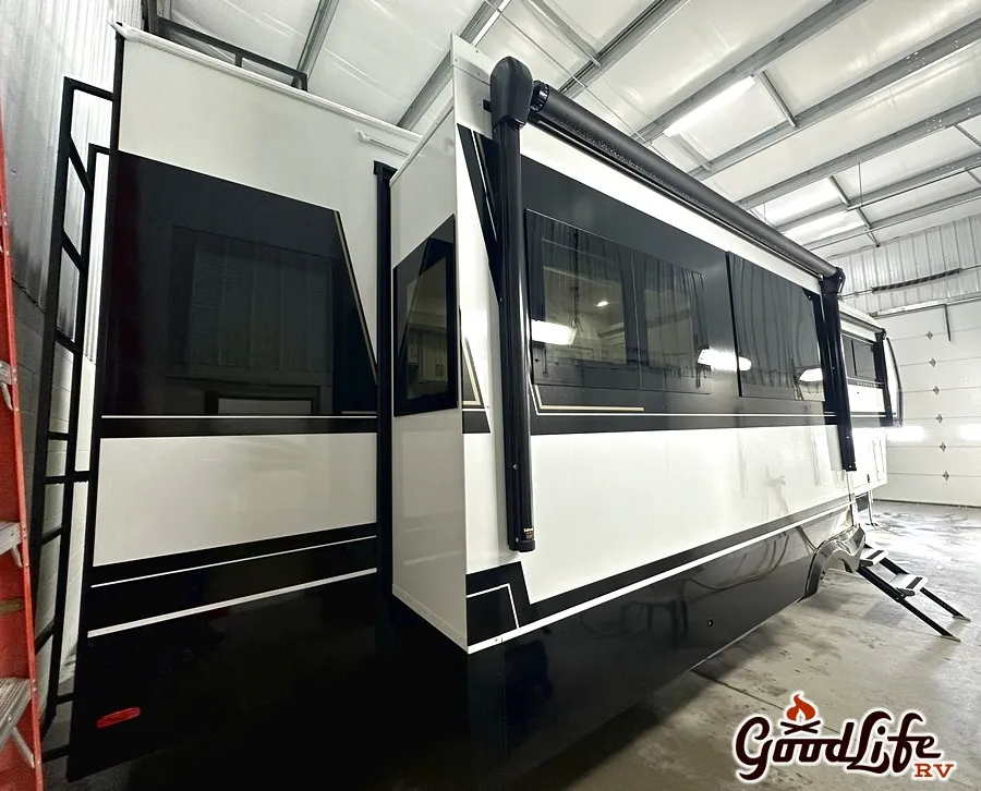 2026 Brinkley Model Z 3600, Photos photo 45