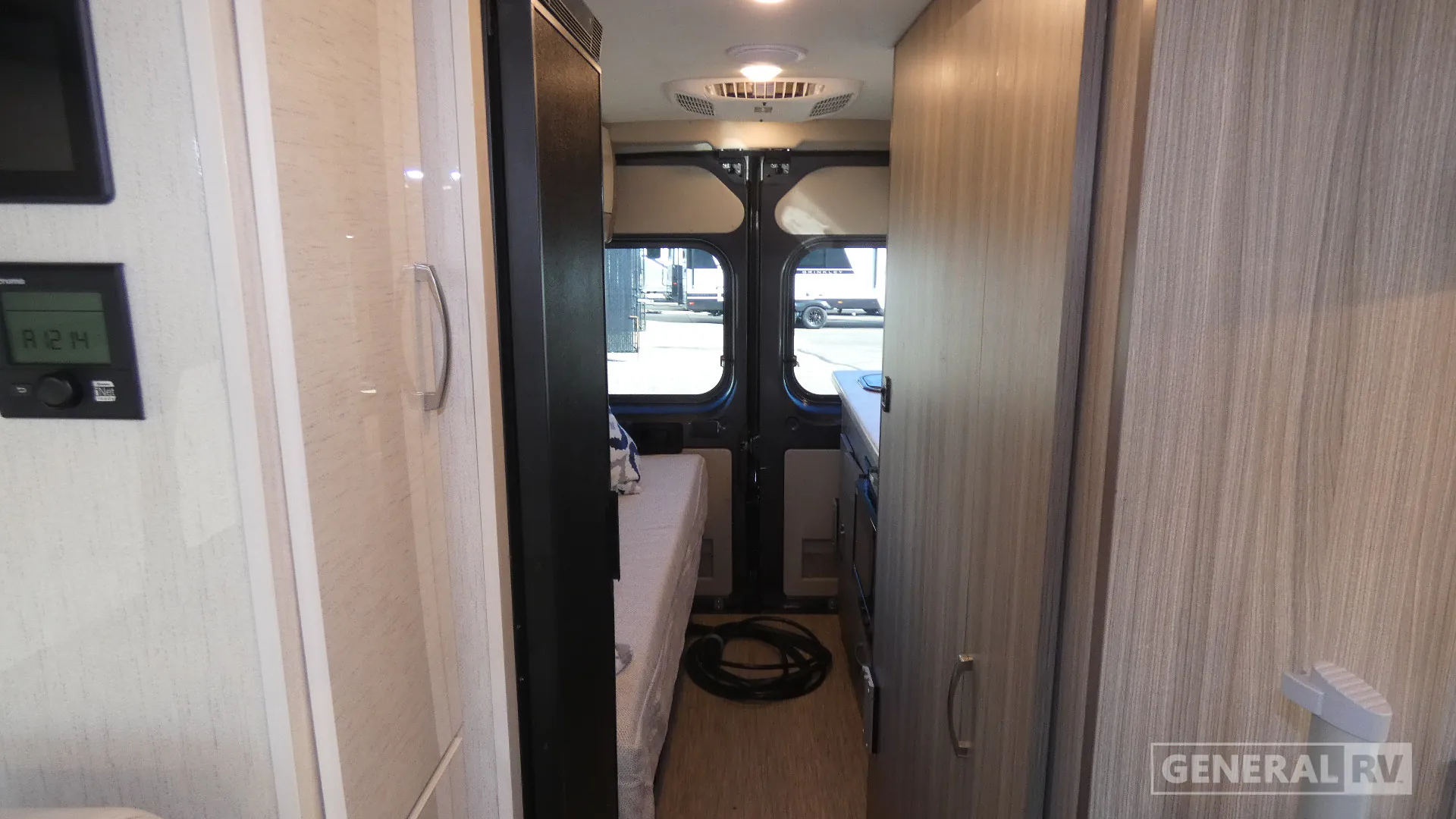 2023 Entegra Coach Ethos 20D - Photo 3