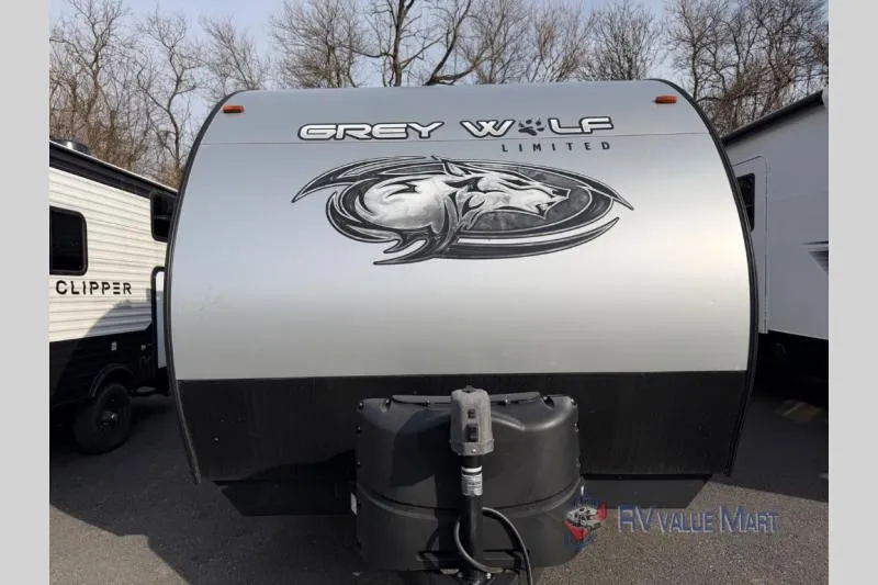 2021 Forest River Cherokee Grey Wolf 26DBH - Photo 3
