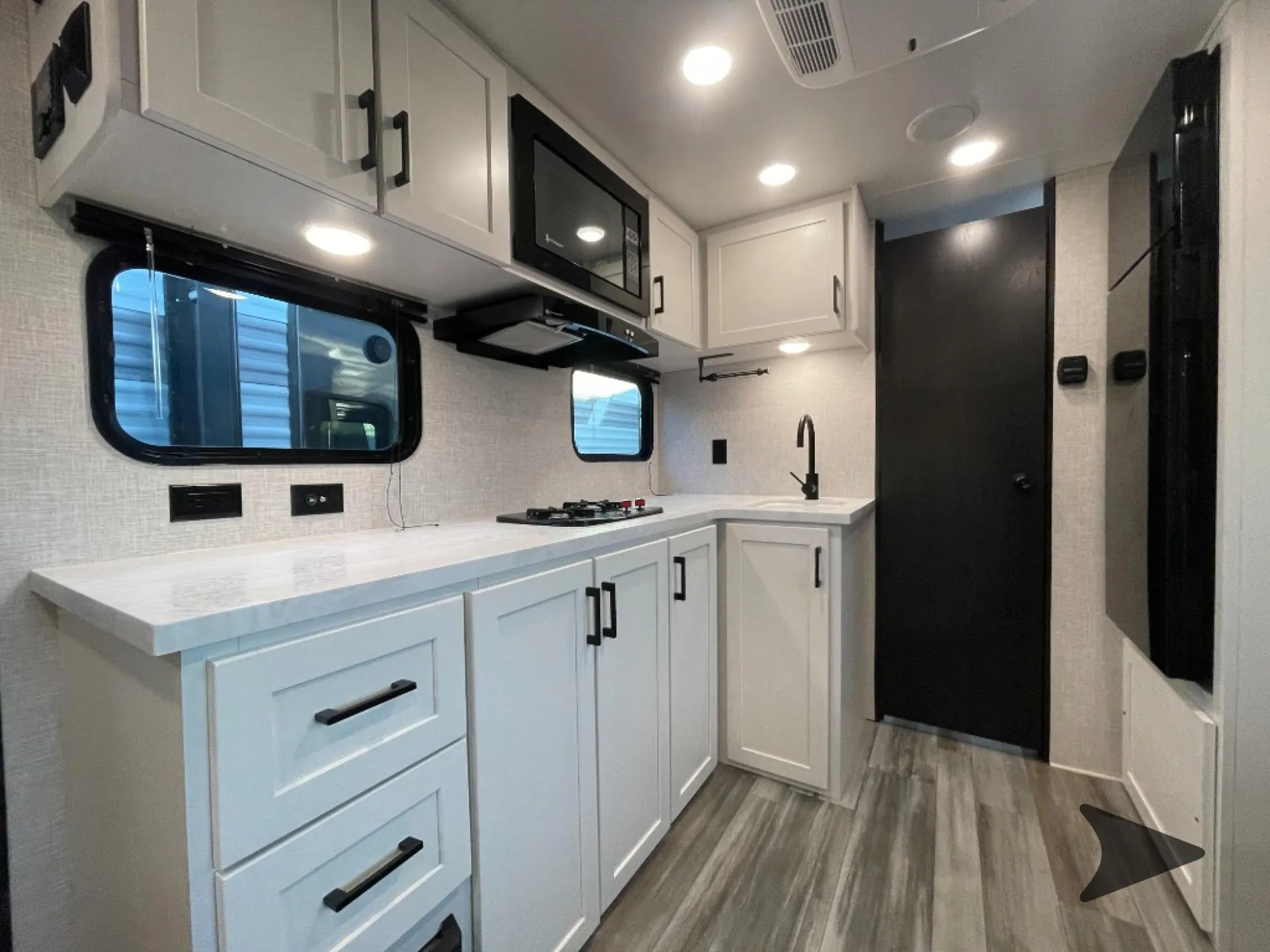 2025 Jayco Jay Flight SLX 160LKW - Photo 4