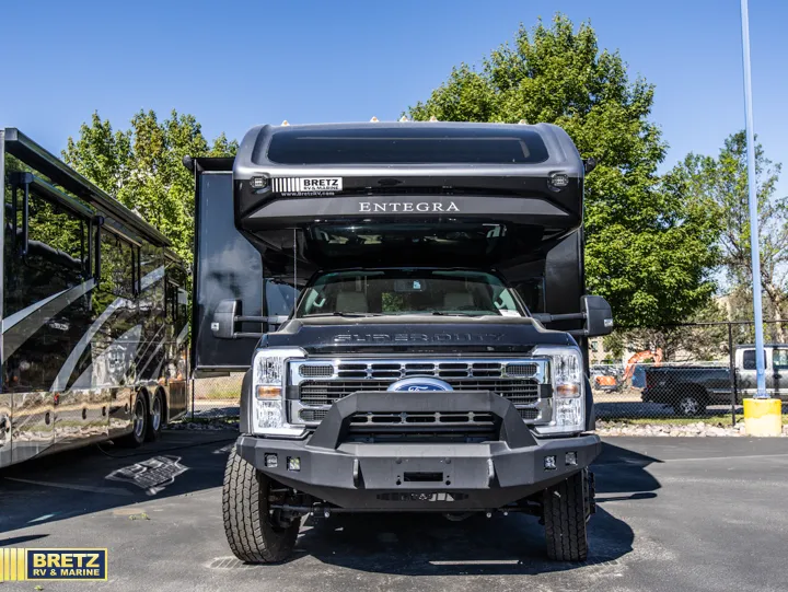 2026 Entegra Coach Accolade XT 35L - Photo 4
