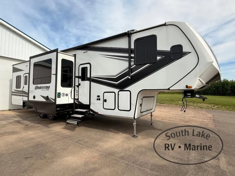 2023 Grand Design Momentum G-Class 350G - Photo 3
