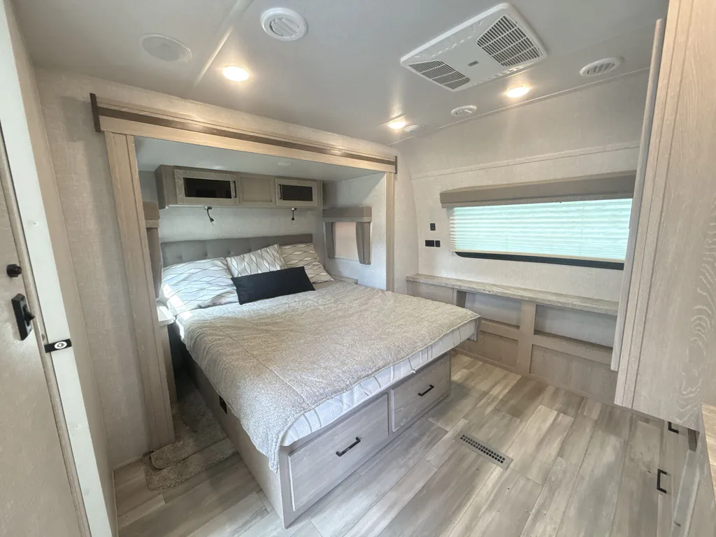 2022 Forest River Flagstaff Super Lite 29RLBS, Photos photo 20