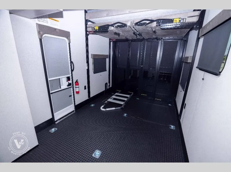 2026 Jayco Seismic 413 - Photo 4