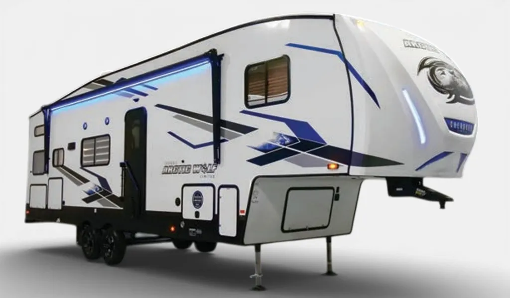 Cherokee Arctic Wolf 3810 SUITE by Forest River | RV Envy