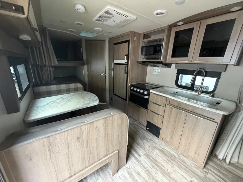 2020 Grand Design Imagine XLS 21BHE, Photos photo 2