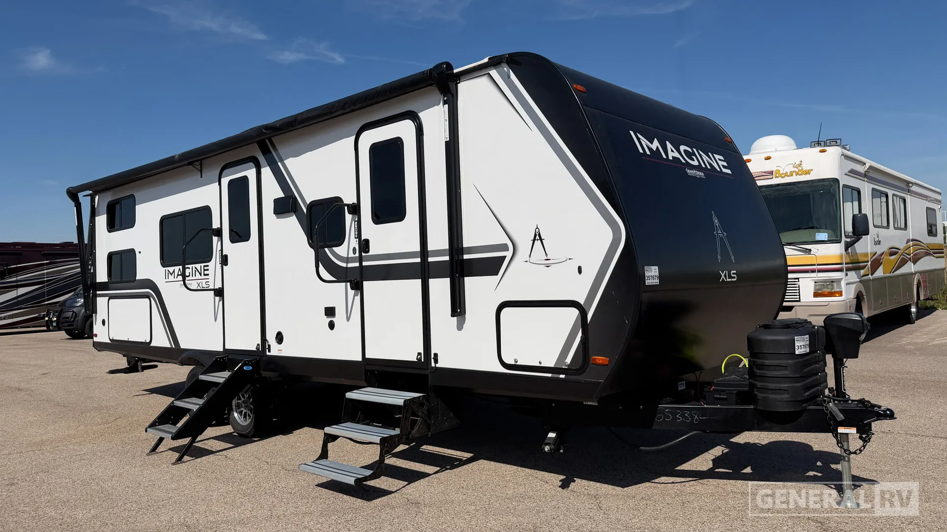 2025 Grand Design Imagine XLS 25DBE - Photo 2